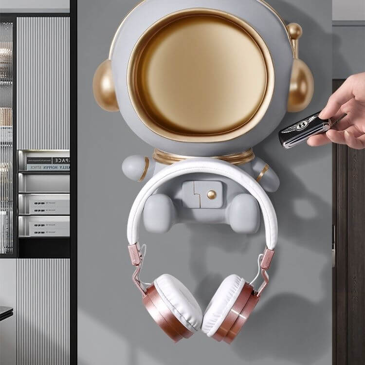 Astronaut Helmet Wall Catchall 3