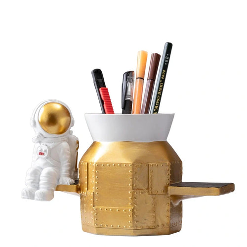 Astronaut Crater Desk Organizer 2
